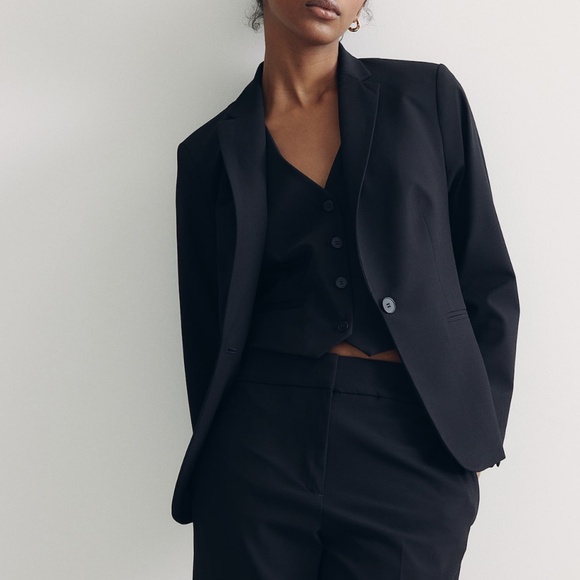 H&M Fitted Blazer - Picture 1 of 6